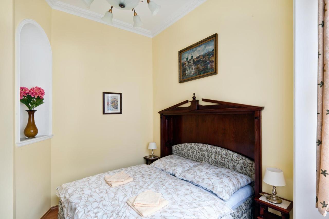 Pension Napoleon Karlsbad Buitenkant foto